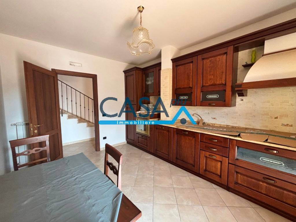 casa indipendente in vendita a Vitulazio