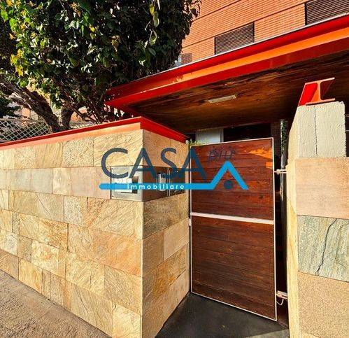 casa indipendente in vendita a Vitulazio