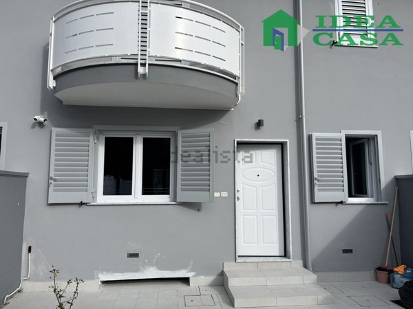 casa indipendente in vendita a Vitulazio