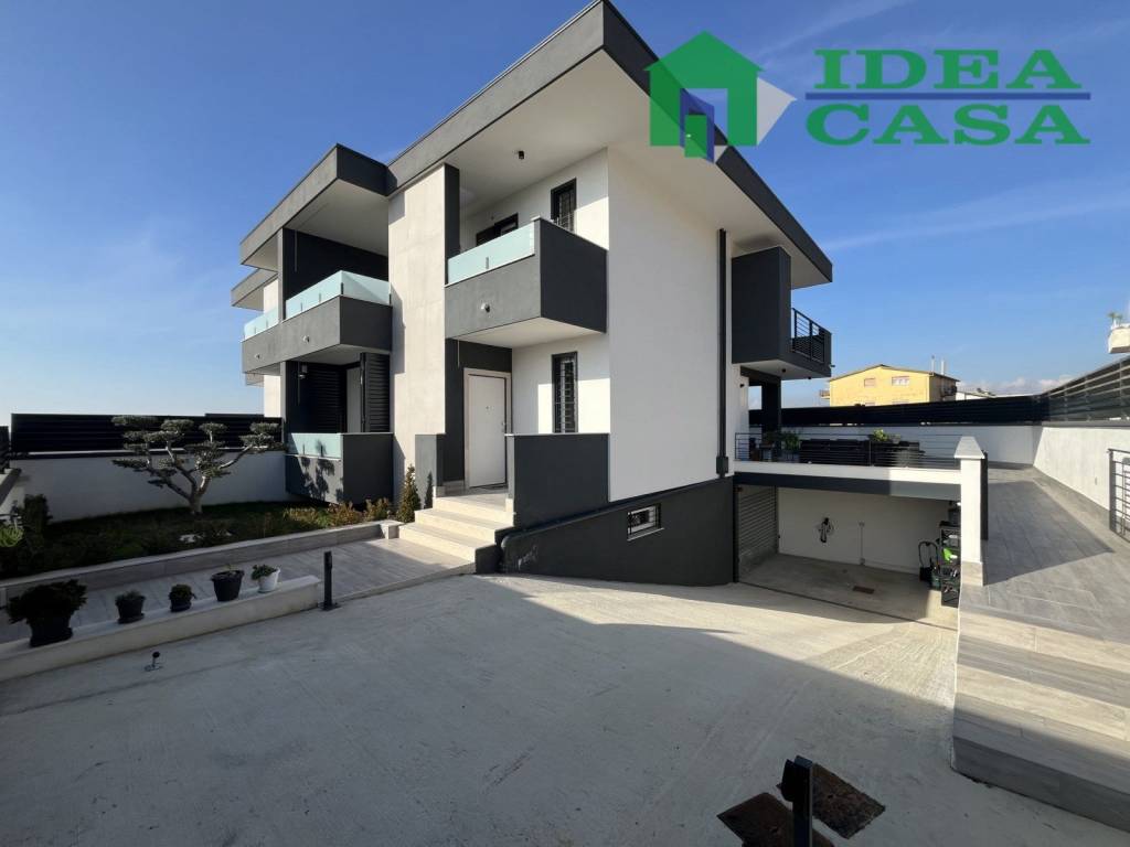 casa indipendente in vendita a Vitulazio