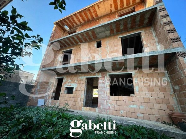 casa indipendente in vendita a Vitulazio