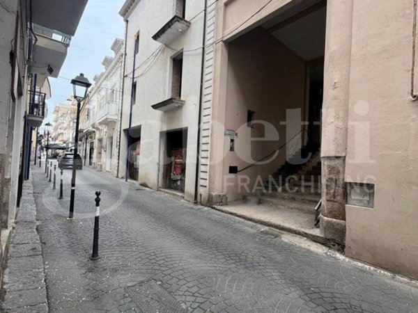 casa indipendente in vendita a Vitulazio