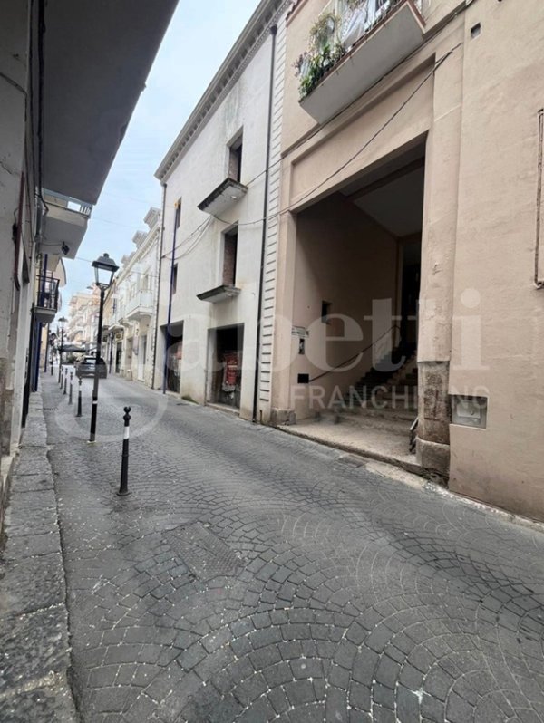 casa indipendente in vendita a Vitulazio