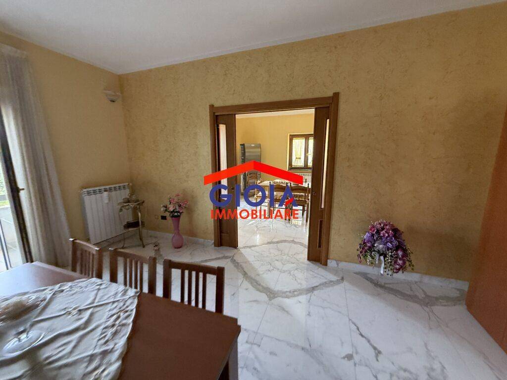 appartamento in vendita a Falciano del Massico