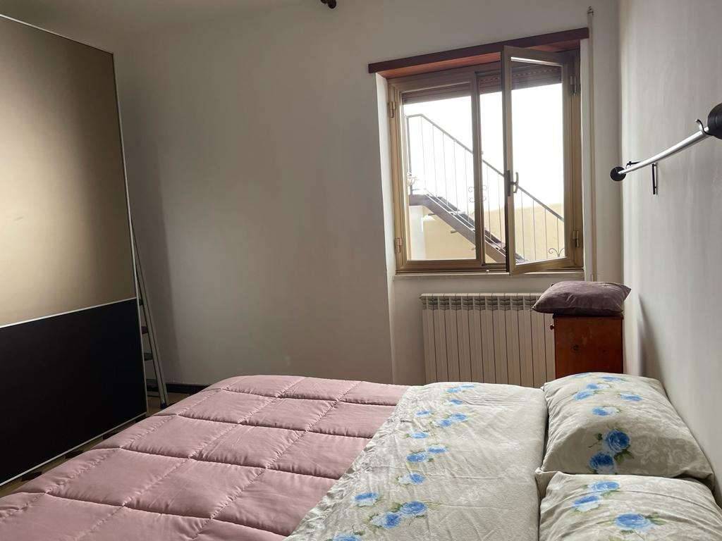 intera palazzina in vendita a Falciano del Massico