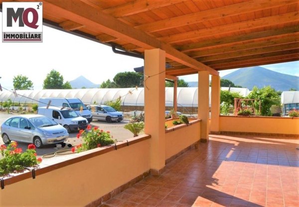 ufficio in vendita a Falciano del Massico