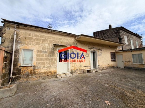 appartamento in vendita a Falciano del Massico