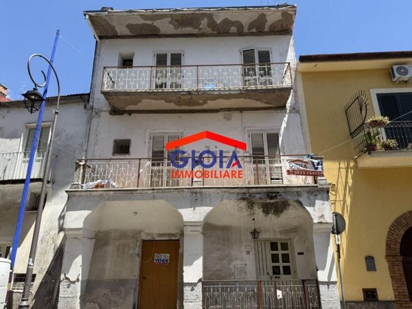 appartamento in vendita a Falciano del Massico