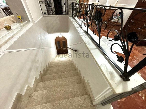 casa indipendente in vendita a Falciano del Massico