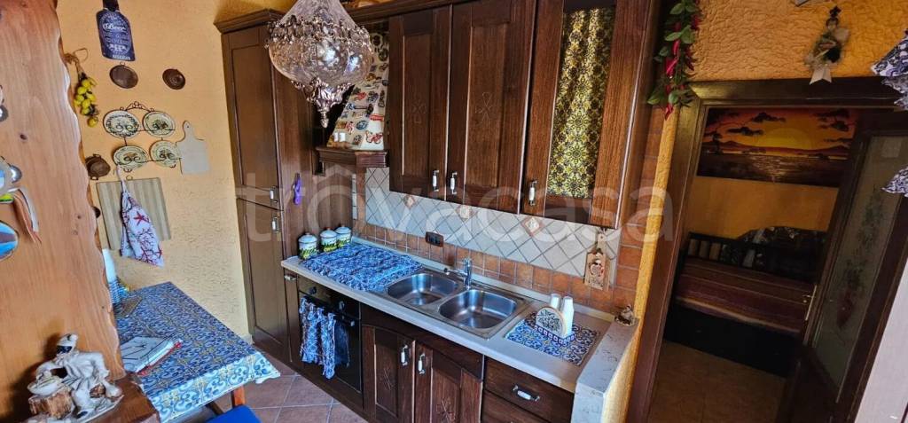 casa indipendente in vendita a Cellole in zona Baia Felice