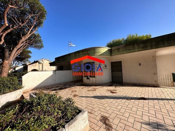 casa indipendente in vendita a Cellole