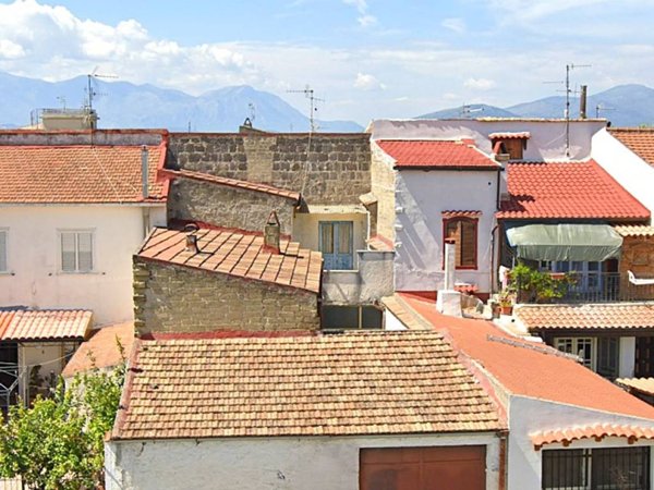 casa indipendente in vendita a Cellole