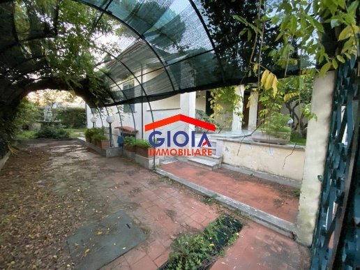 casa indipendente in vendita a Cellole