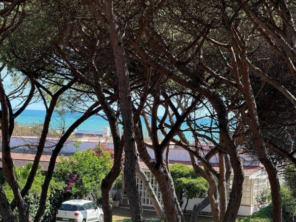 casa indipendente in vendita a Cellole