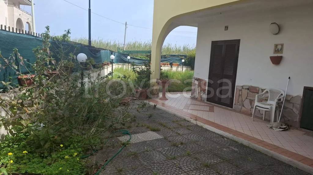 appartamento in vendita a Cellole in zona Baia Felice