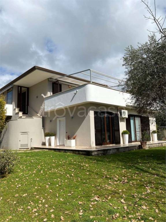 ufficio in vendita a Cellole