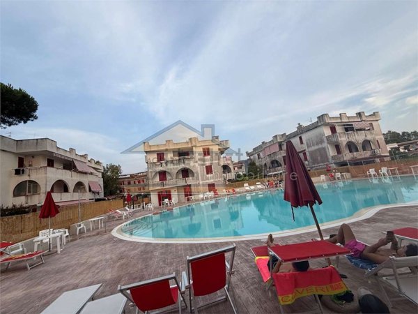 appartamento in vendita a Cellole in zona Baia Felice