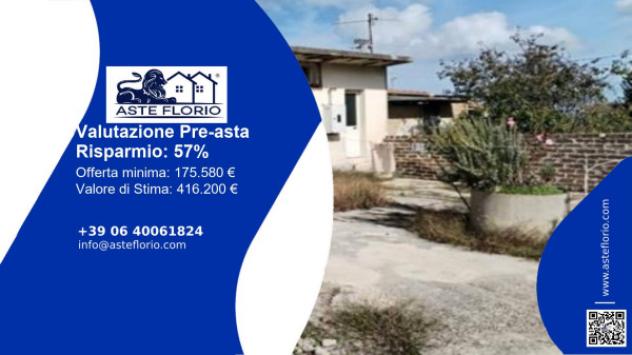 negozio in vendita a Cellole in zona Baia Felice