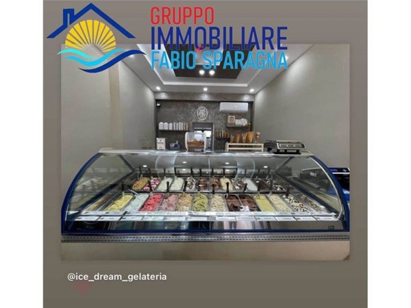 negozio in vendita a Cellole