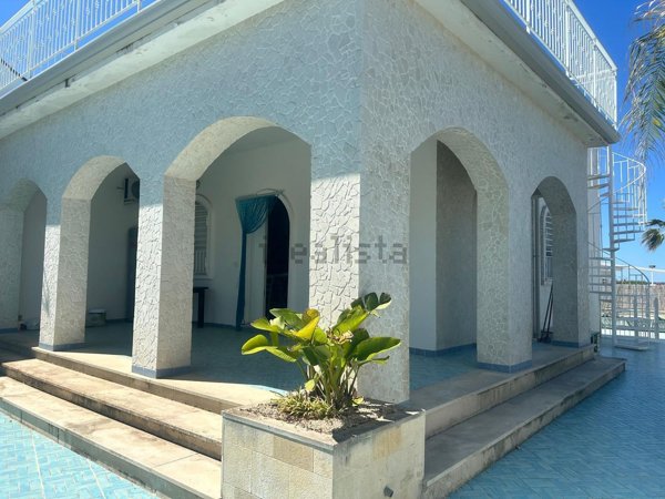 casa semindipendente in vendita a Cellole