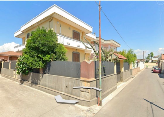 casa indipendente in vendita a Casapesenna
