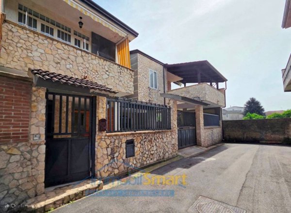 casa indipendente in vendita a Casapesenna