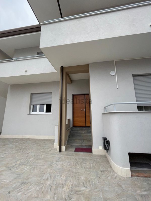 casa indipendente in vendita a Casapesenna