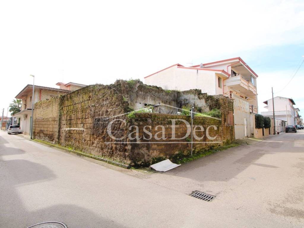 casa indipendente in vendita a Casapesenna