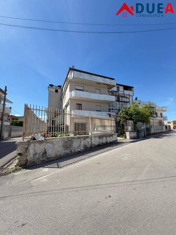 appartamento in vendita a Casapesenna