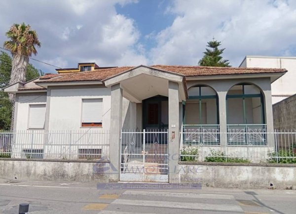 casa indipendente in vendita a San Marco Evangelista