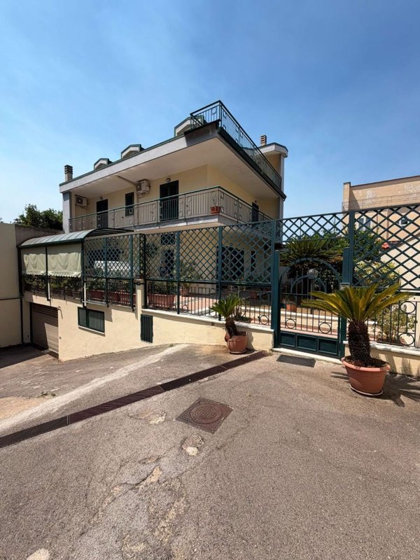 casa indipendente in vendita a San Marco Evangelista