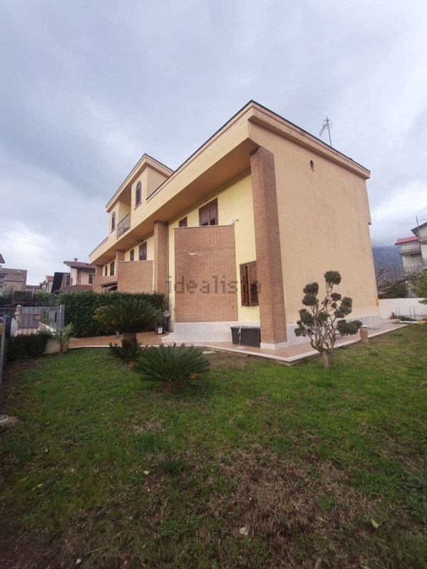 casa indipendente in vendita ad Airola