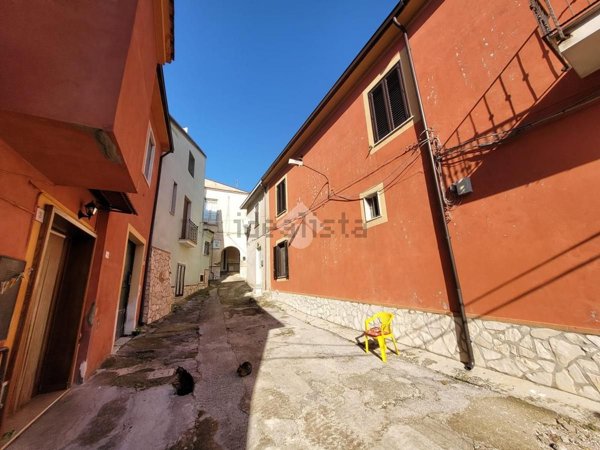 casa indipendente in vendita ad Airola