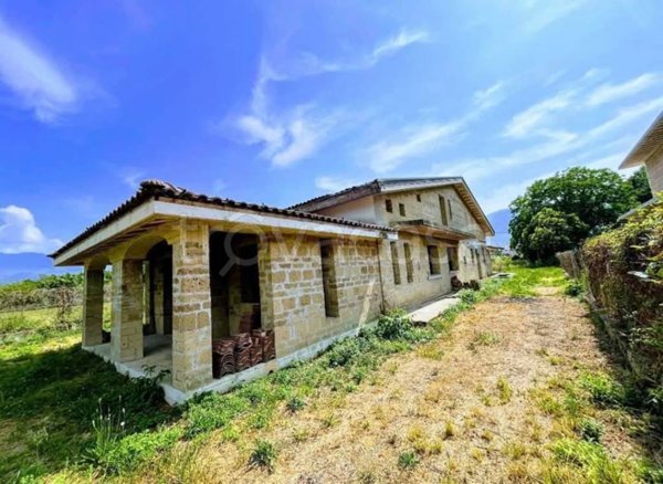 casa indipendente in vendita ad Airola