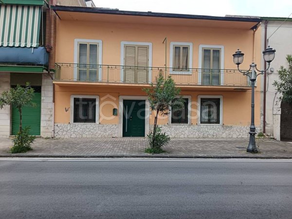 casa indipendente in vendita ad Airola