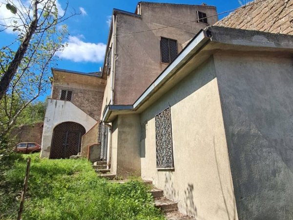 appartamento in vendita ad Airola