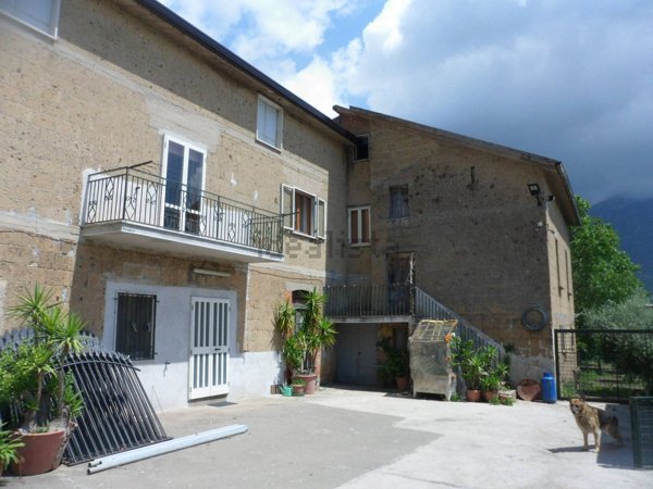 casa indipendente in vendita ad Airola