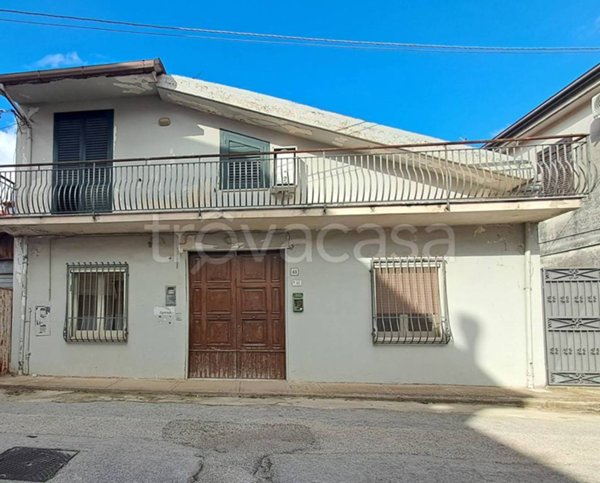 casa indipendente in vendita ad Airola