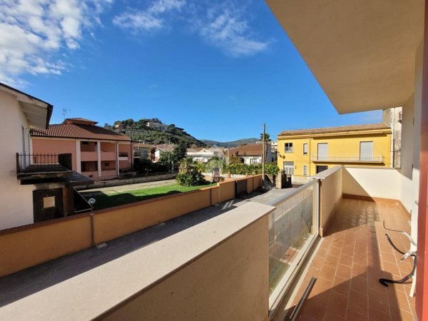 appartamento in vendita ad Airola