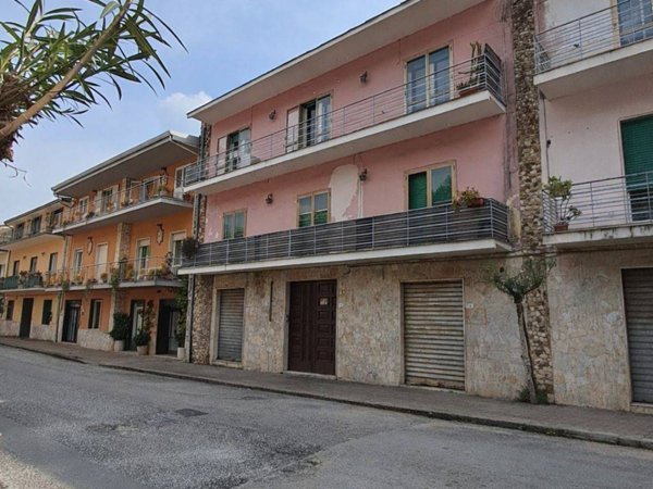 appartamento in vendita ad Airola