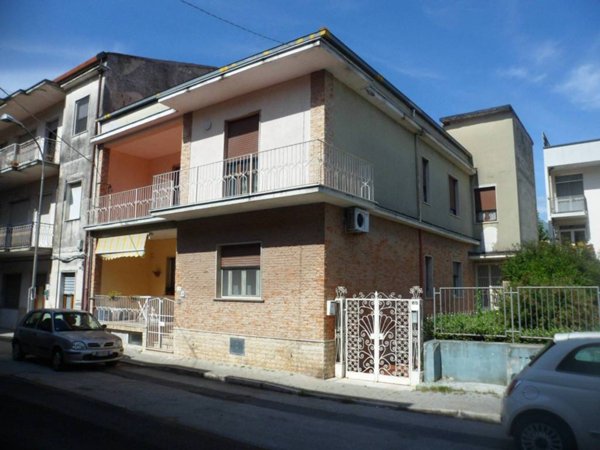 appartamento in vendita ad Airola