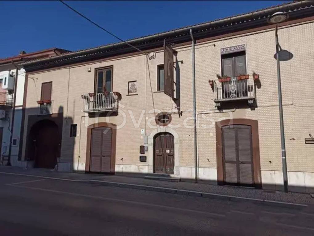 casa indipendente in vendita ad Amorosi