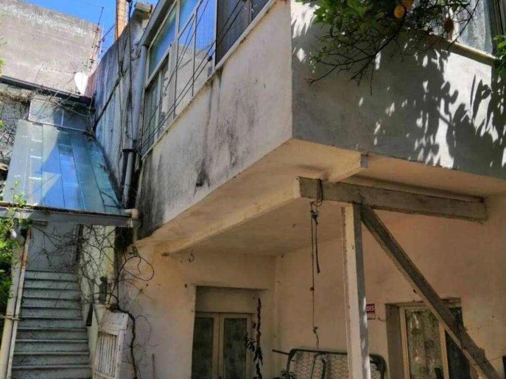 casa indipendente in vendita ad Amorosi