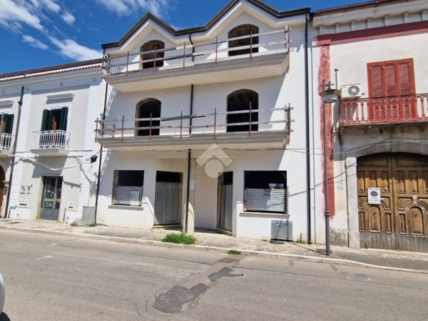 appartamento in vendita ad Amorosi