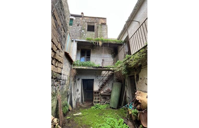 casa indipendente in vendita ad Amorosi