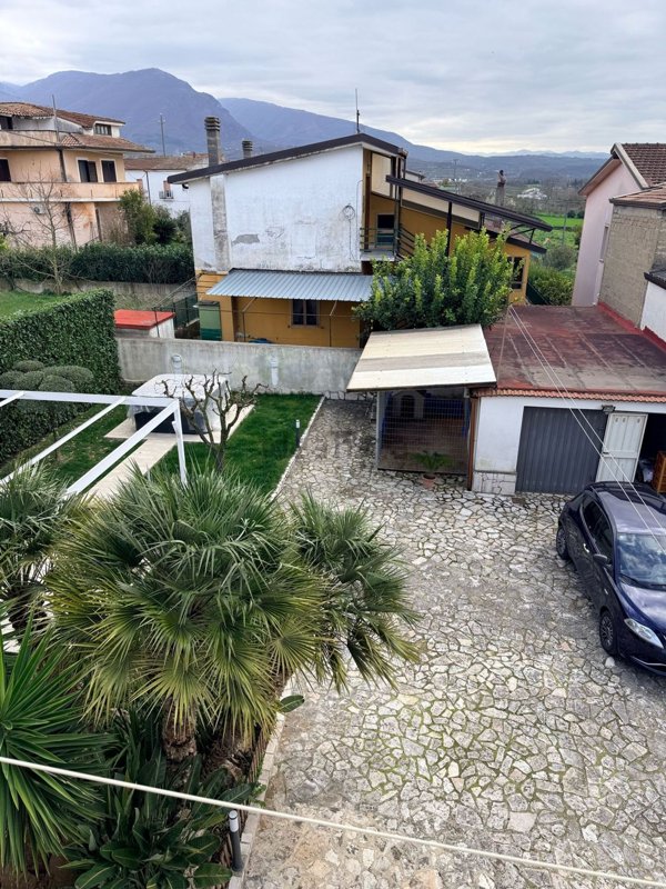 casa indipendente in vendita ad Amorosi