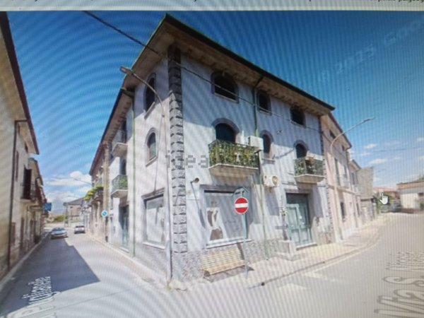 appartamento in vendita ad Amorosi