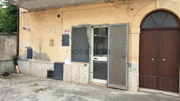 appartamento in vendita ad Amorosi