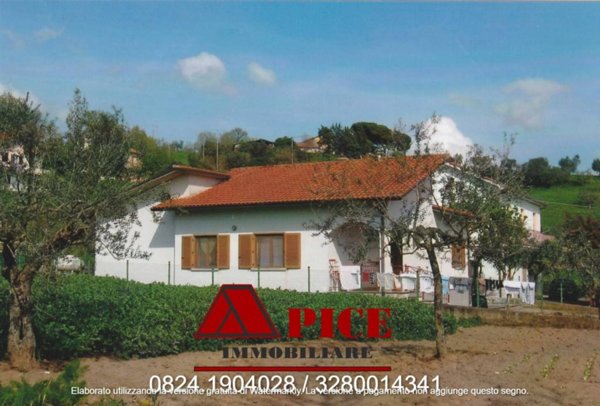 casa indipendente in vendita ad Apice