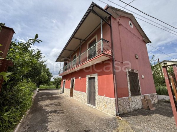 casa indipendente in vendita ad Apice